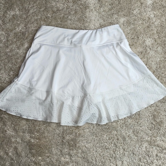 BCG Women’s White Tennis Skort Size Small.      0311 - Picture 5 of 6